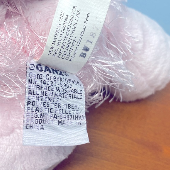 Ganz Webkinz Pink and Cream Pig HM002 Virtual Pet Plush Cute Stuffed Toy Kid's ! - Picture 8 of 12